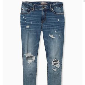 Torrid Boyfriend Straight Jeans - Vintage Stretch